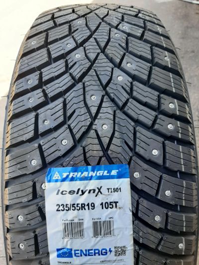 Лот: 25889974. Фото: 1. 235/55 R19 105T Triangle IcelynX... Шины
