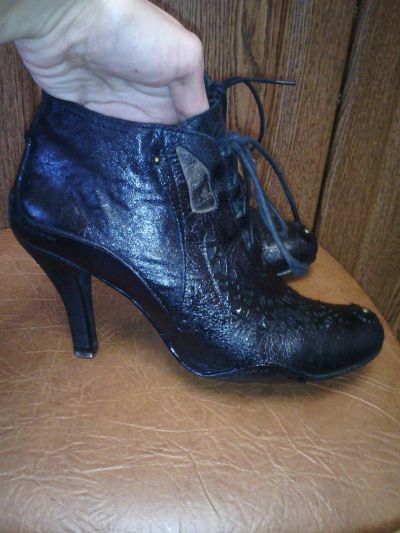 Лот: 5022159. Фото: 1. Ботиночки, отдам. Ботинки, полуботинки