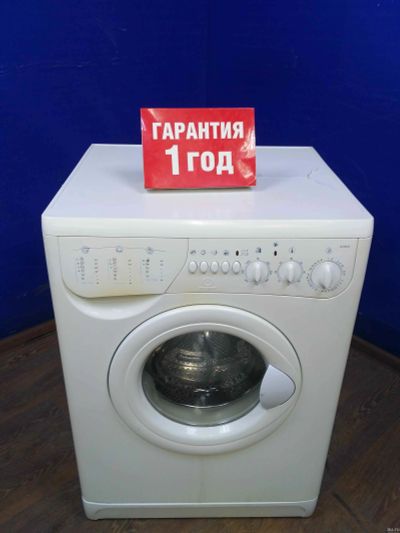 Лот: 13837340. Фото: 1. Стиральная машина indesit w 105... Стиральные машины