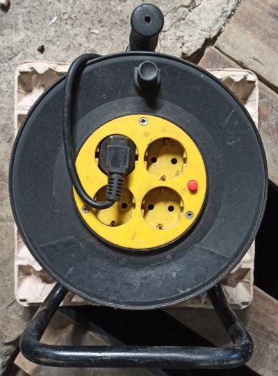 Лот: 25889143. Фото: 1. Удлинитель силовой. Удлинители, тройники, сетевые фильтры