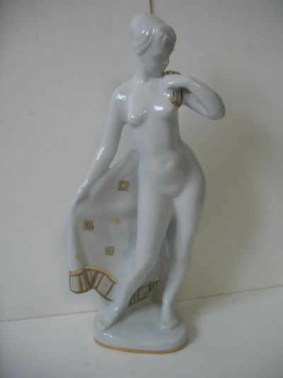 Лот: 17426681. Фото: 1. Обнаженная женщина Натурщица Ню... Фарфор, керамика