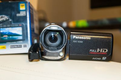 Лот: 21220891. Фото: 1. Видеокамера Panasonic HDC-SD60... Видеокамеры