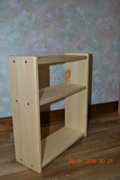 Лот: 7366667. Фото: 1. Полочка из сосны для бани. Банные принадлежности