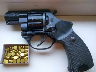 Лот: 19166744. Фото: 1. Стартовый пистолет куплю недорого. Сигнальное и охолощенное (СХП) оружие