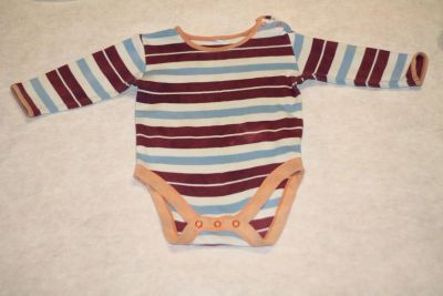 Лот: 4851541. Фото: 1. Боди. Свитера, худи, толстовки