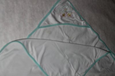 Лот: 4960584. Фото: 1. Полотенце с уголком. Детская гигиена