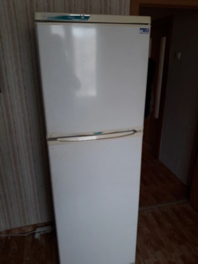 Лот: 15105345. Фото: 1. Холодильник Stinol "no Frost". Холодильники, морозильные камеры