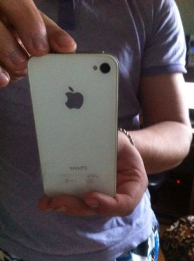 Лот: 4191295. Фото: 1. iPhone 4, 16gb, белый, естественно... Смартфоны
