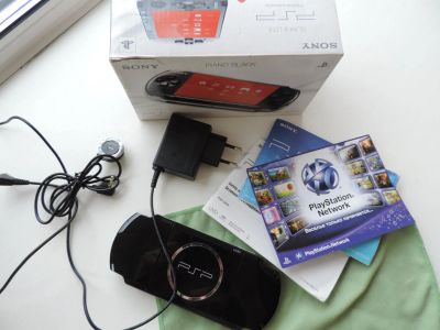 Лот: 7168693. Фото: 1. Sony psp 3008 16gb Прошита Игры. Игровые приставки, консоли