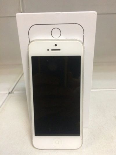 Лот: 9847705. Фото: 1. Apple iPhone 5 16 Gb (Black, White... Смартфоны