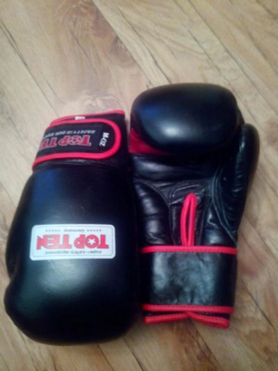 Лот: 6495911. Фото: 1. боксерские перчатки. Перчатки