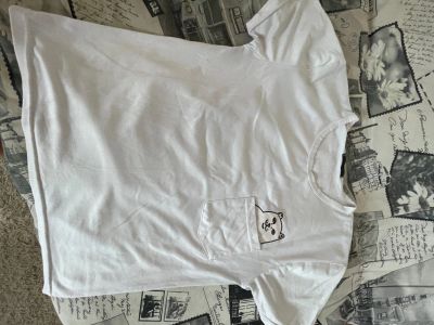 Лот: 17438438. Фото: 1. Футболка. Футболки, топы и майки