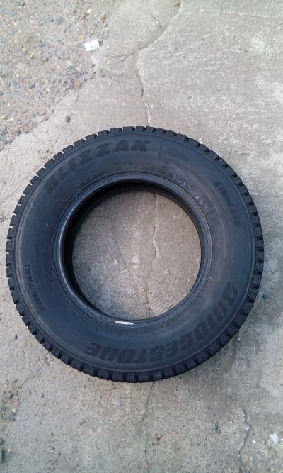 Лот: 11676897. Фото: 1. Грузовая шина 175 80 R14. Шины