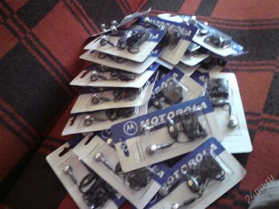 Лот: 1072078. Фото: 1. 44шт новых гарнитур от мотороллы... Радиолюбительский инструмент