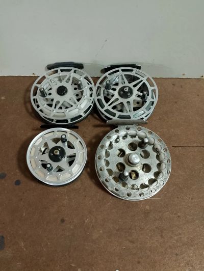 Лот: 21376901. Фото: 1. Катушки инерционные 4 штуки. Катушки, комплектующие