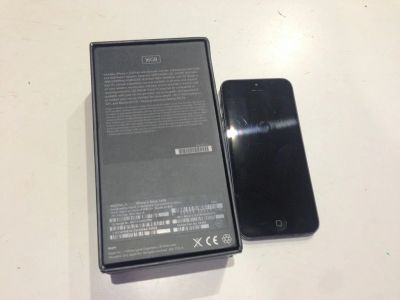 Лот: 7813112. Фото: 1. Iphone 5 16Gb. Смартфоны