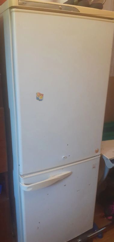 Лот: 20514551. Фото: 1. Холодильник нерабочий. Холодильники, морозильные камеры