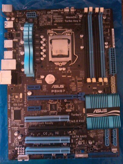 Лот: 19016836. Фото: 1. asus p8h67+Intel Pentium G620. Материнские платы