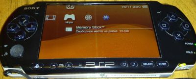 Лот: 3404328. Фото: 1. PSP 3008 Piano blek прошитая идут... Игровые приставки, консоли