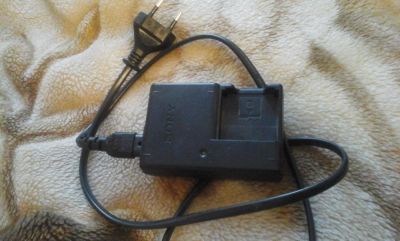 Лот: 6963416. Фото: 1. Зарядка для SONY. Цифровые компактные