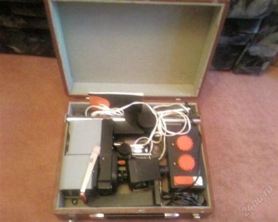 Лот: 804859. Фото: 1. Фотоувеличитель УПА-725. Глянцеватели, увеличители