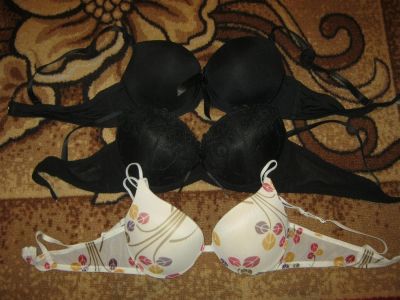 Лот: 3012950. Фото: 1. 3 бюстгалтера 85 В одним лотом... Нижнее бельё