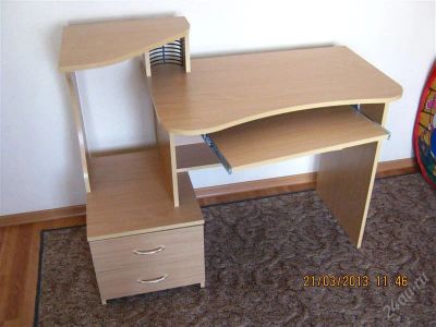 Лот: 2625101. Фото: 1. СТОЛ компьютерный. Столы, стулья, обеденные группы