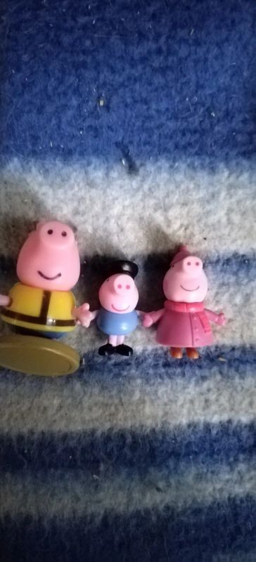 Лот: 19373123. Фото: 1. Игрушки из Киндер сюрпризов(Свинка... Развивающие