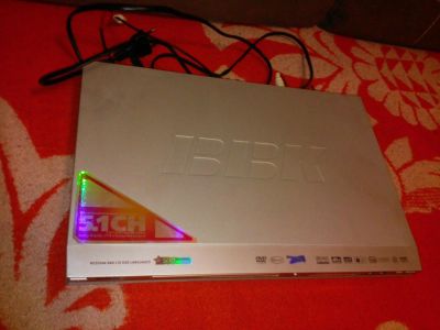 Лот: 8033445. Фото: 1. продам Дивиди плеер BBK есть вход... DVD, Blu-Ray плееры