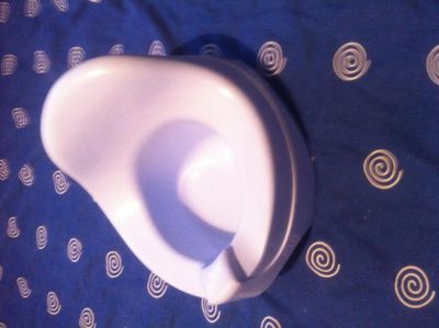 Лот: 5996350. Фото: 1. Горшок детский Б/у (Возможен обмен... Ванночки, сиденья, горшки