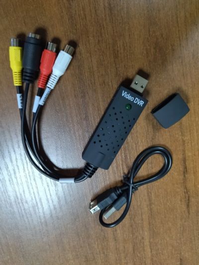 Лот: 19344860. Фото: 1. Устройство видеозахвата VCOM USB... Шнуры, кабели, разъёмы