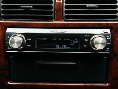 Лот: 10350446. Фото: 1. Pioneer P88RS 2. Автомагнитолы