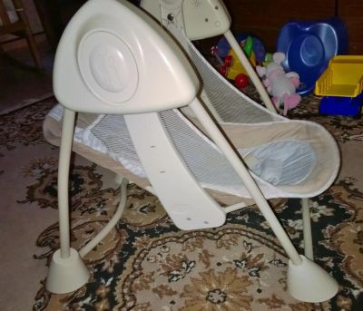 Лот: 4885789. Фото: 1. Детская качеля. Торг уместен... Ходунки, прыгунки, качели