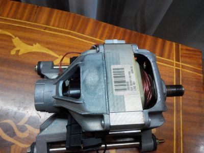 Лот: 11107361. Фото: 1. двигатель стиральной машины. Запчасти для остальной бытовой техники