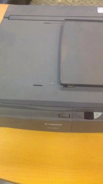 Лот: 5177177. Фото: 1. Копир Canon FC220. МФУ и копировальные аппараты