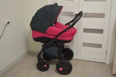 Лот: 7265102. Фото: 1. Коляска 3 в 1 Tutis Zippy. Коляски