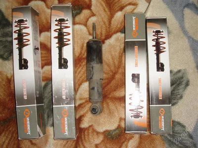 Лот: 2257234. Фото: 1. Амортизаторы ваз 4шт. Трансмиссия