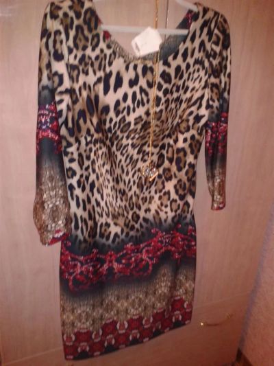 Лот: 3763628. Фото: 1. Платье с подвеской змеи! размер... Платья