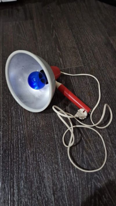 Лот: 25898337. Фото: 1. Лампа синяя медицинская. Медицинские товары