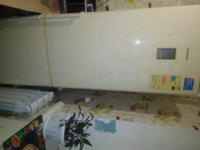 Лот: 16700811. Фото: 1. Холодильник samsung. Холодильники, морозильные камеры