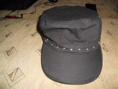 Лот: 2119758. Фото: 1. Кепка модная. Головные уборы