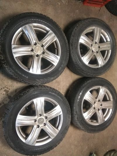 Лот: 12492829. Фото: 1. Зимняя резина 225/60 R17 nokian... Шины