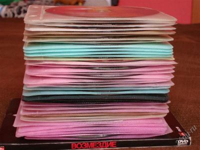 Лот: 1459704. Фото: 1. 74 DVD диска с фильмами (список... Видеозаписи, фильмы