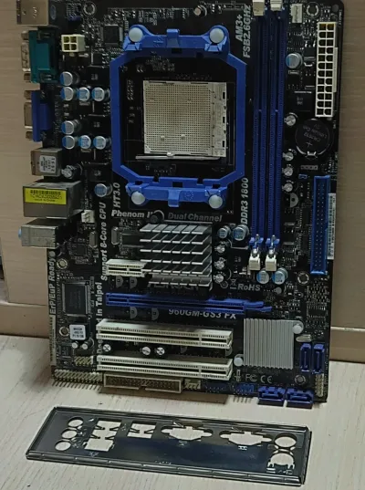 Лот: 21453756. Фото: 1. Мат. плата ASRock 960GM-GS3 FX... Материнские платы