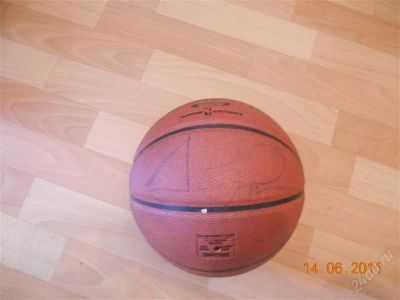 Лот: 1020207. Фото: 1. Мячь,сувенир,трофей. Другое (спортивные товары)