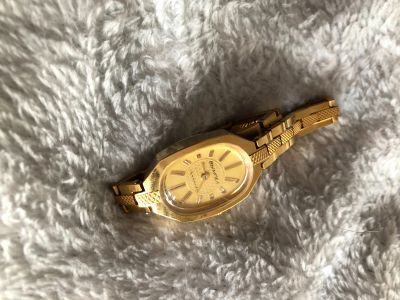 Лот: 16937327. Фото: 1. Часы Вымпел Женские 15 камней... Оригинальные наручные часы