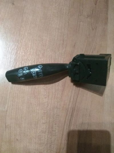 Лот: 8803211. Фото: 1. Honda Stepwgn переключатель стеклоочистителя. Электрооборудование