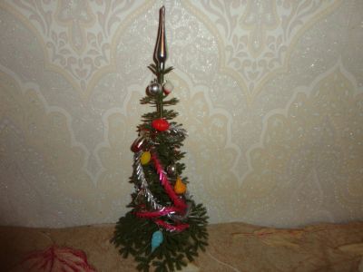 Лот: 21059705. Фото: 1. Мини-ёлка СССР с мини игрушками... Ёлки новогодние