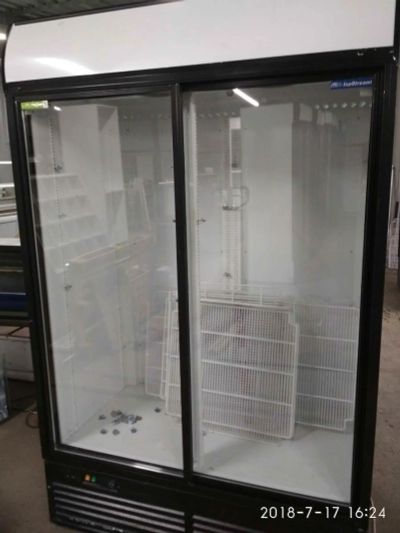 Лот: 11815945. Фото: 1. Холодильный шкаф ubc(01067706). Холодильное