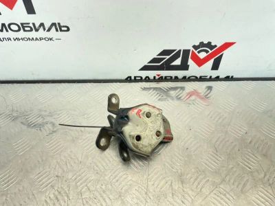 Лот: 25896849. Фото: 1. кронштейн двери Hyundai Matrix... Кузов